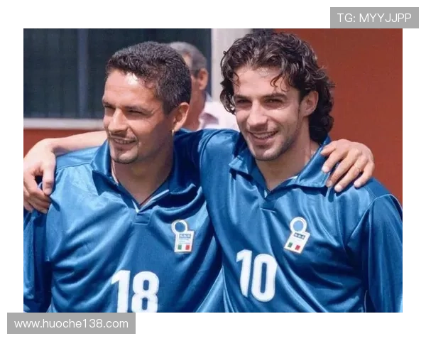 全球足球明星英文简介汇总与精彩瞬间回顾